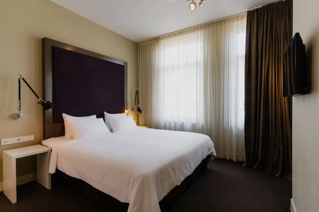 FAMILY ROOM STANDARD Room, Hotel Roemer, Amsterdam