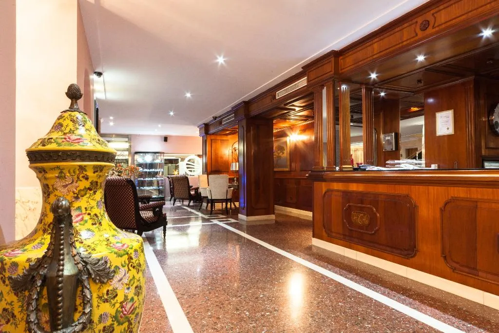 Lobby, Torre Azul, Majorca
