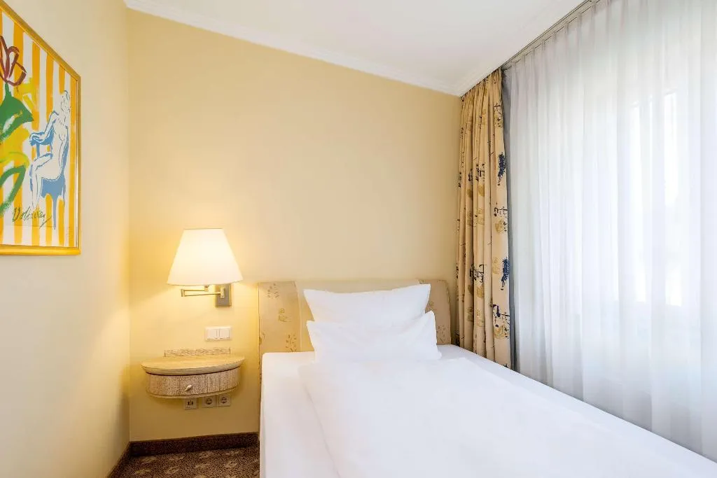 Room, Potsdam, Berlin