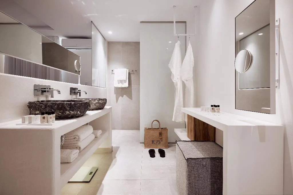 JUNIOR SUITE WITH JACUZZI WITH VIEWS Room, Kantouni Beach Boutique Hotel, Crete