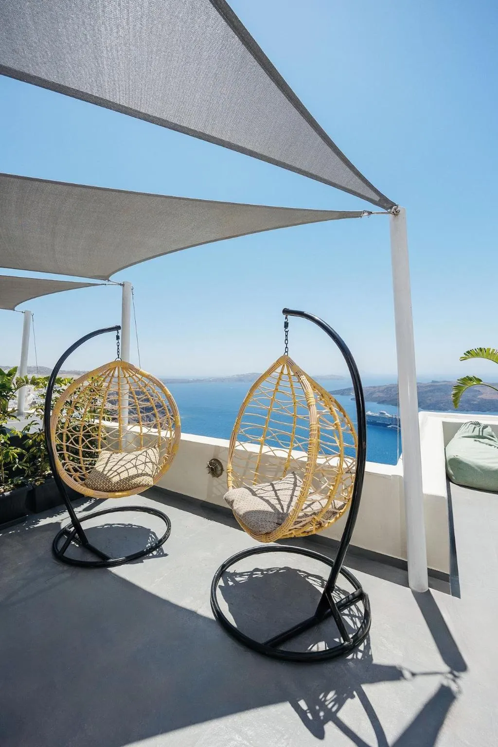 General view, Kastro Suites, Santorini