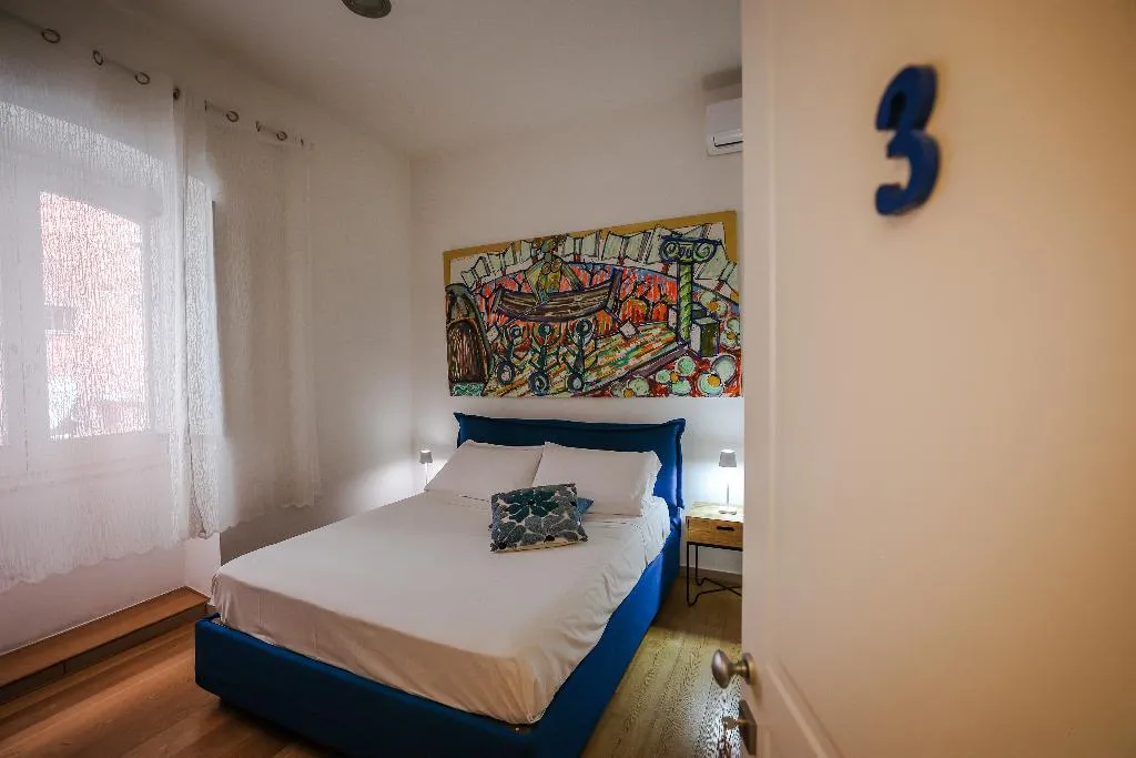 DOUBLE CLASSIC Room, Dimora Megaride, Naples