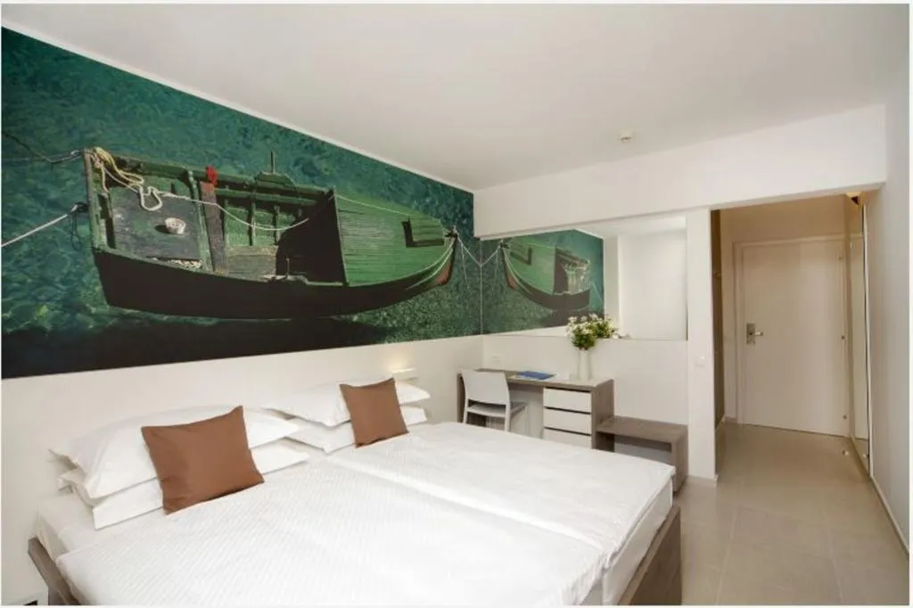 DOUBLE STANDARD Room, Bluesun hotel Neptun, Split