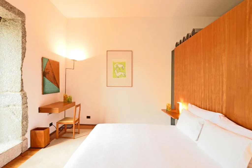 Double or Twin STANDARD Room, Pousada Mosteiro Amares, Porto
