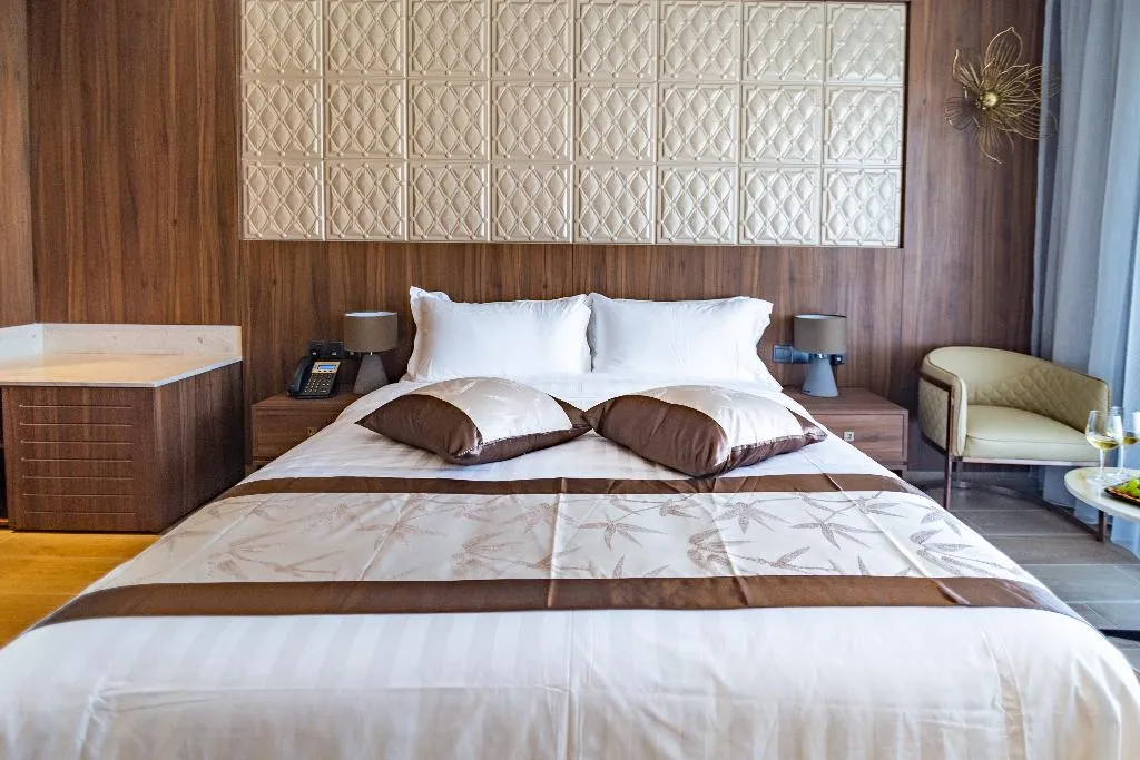 DOUBLE STANDARD Room, Leonardo Boutique Hotel Larnaca, Cyprus