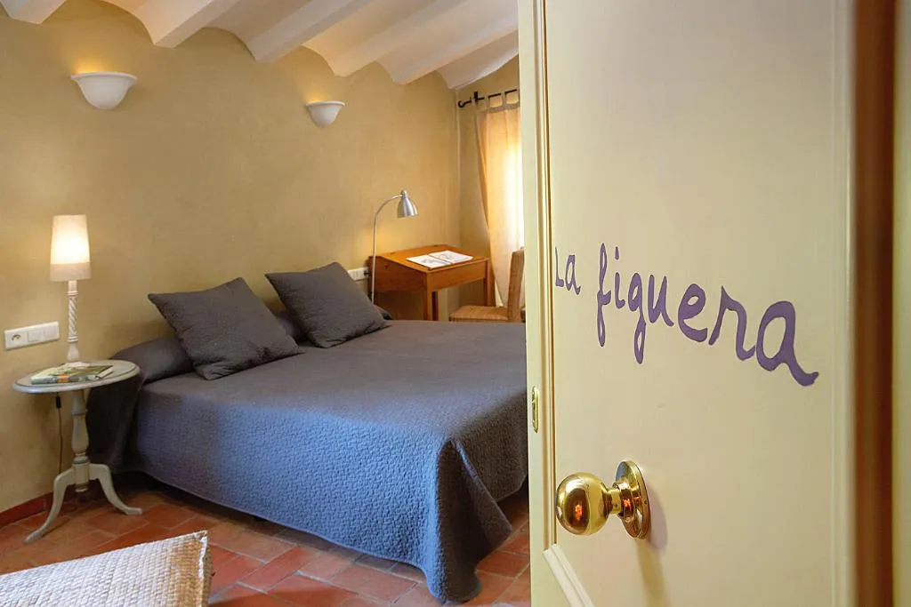 Room, La Plaça Madremanya, Costa Brava
