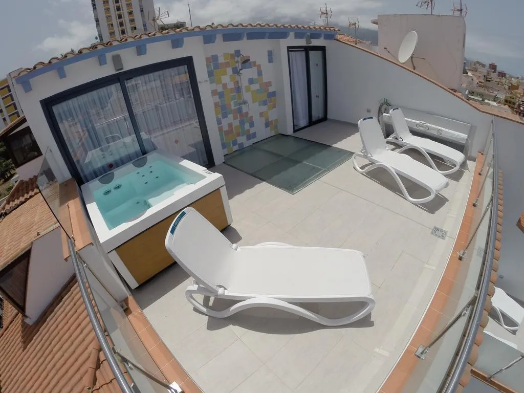 Room, North Coast Apartments, Tenerife