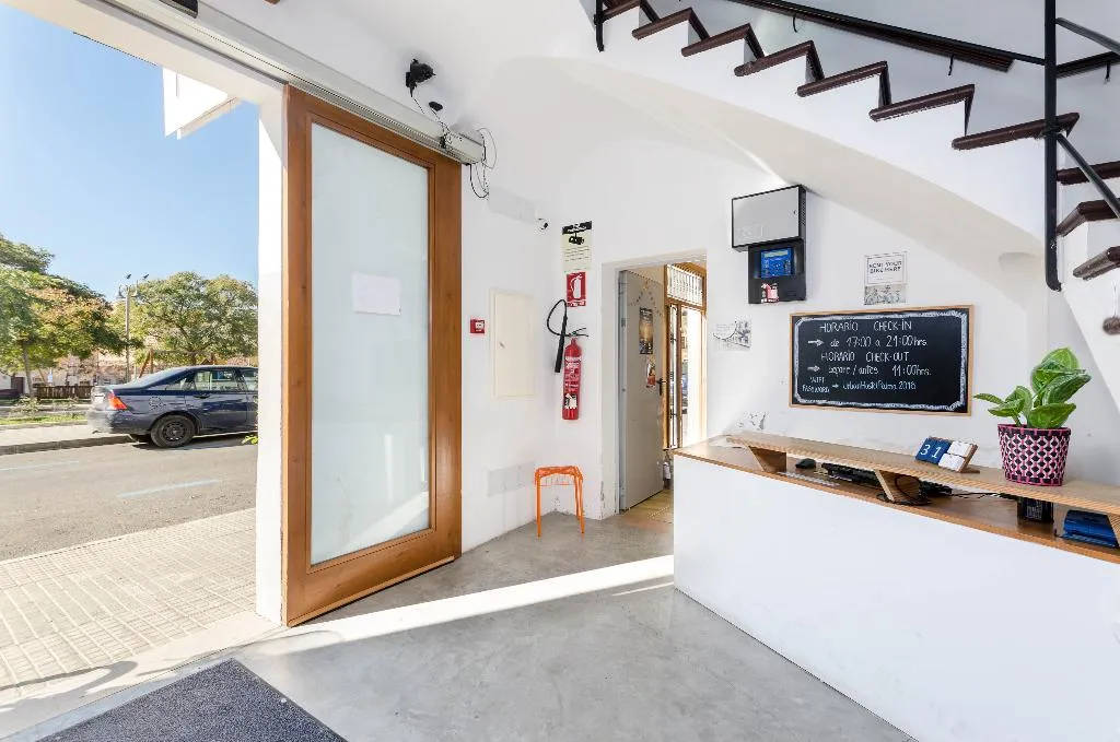 Lobby, Urban Hostel Palma - Albergue Juvenil, Majorca