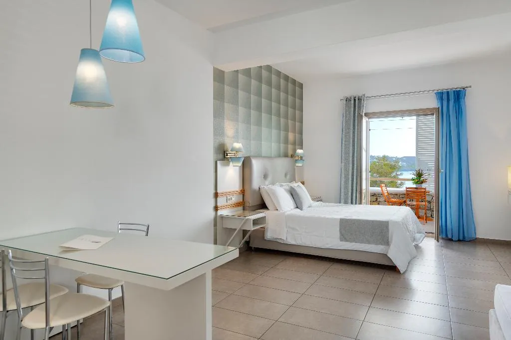 STUDIO ECONOMY Room, Lithos by Spyros & Flora, Mykonos