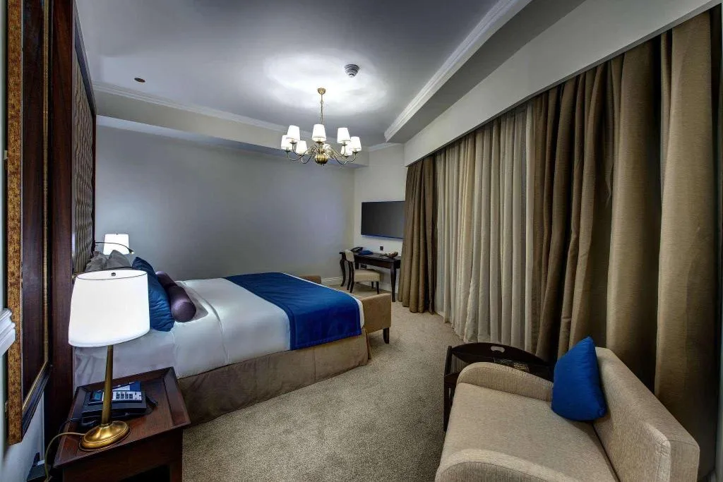 Room, Dukes The Palm Dubai Hotel, Dubai
