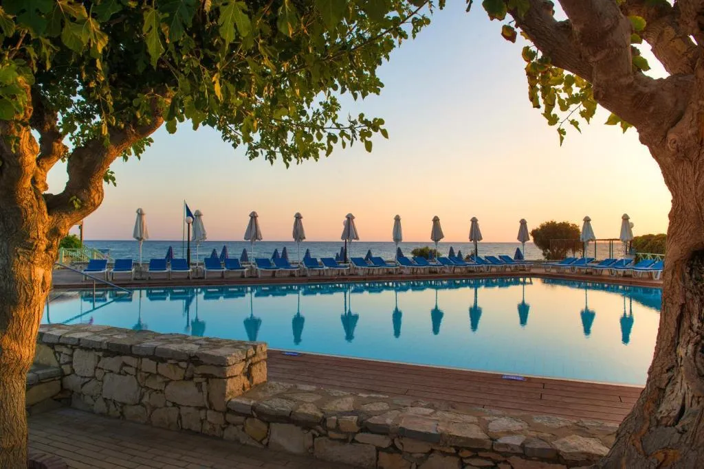 Pool, Silva Beach, Crete