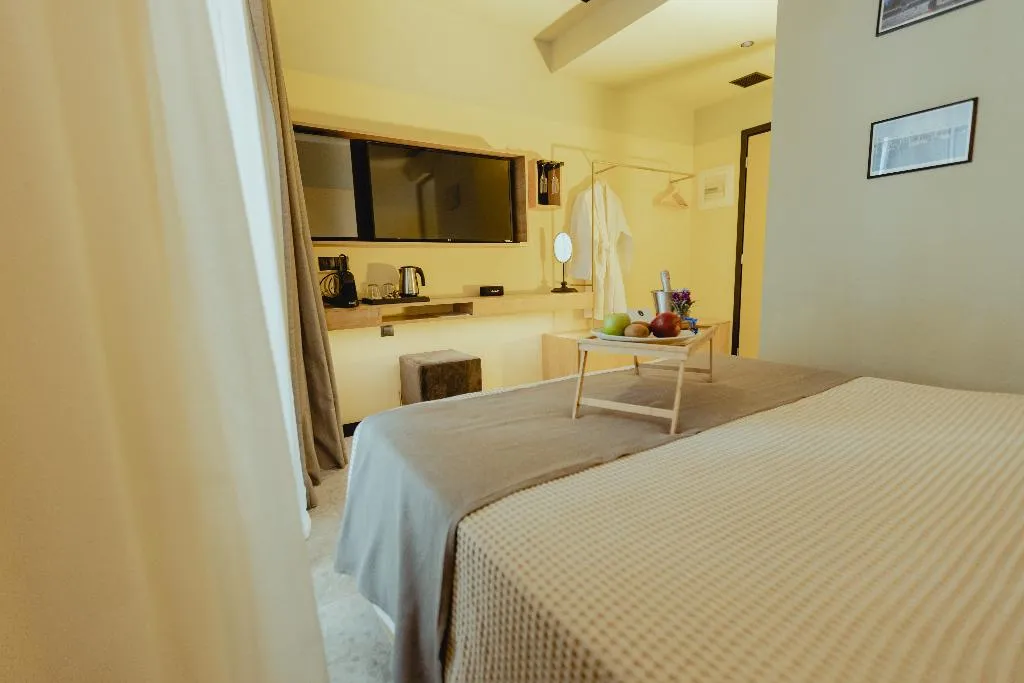 DOUBLE CITY VIEW Room, Metis Uls, Athens