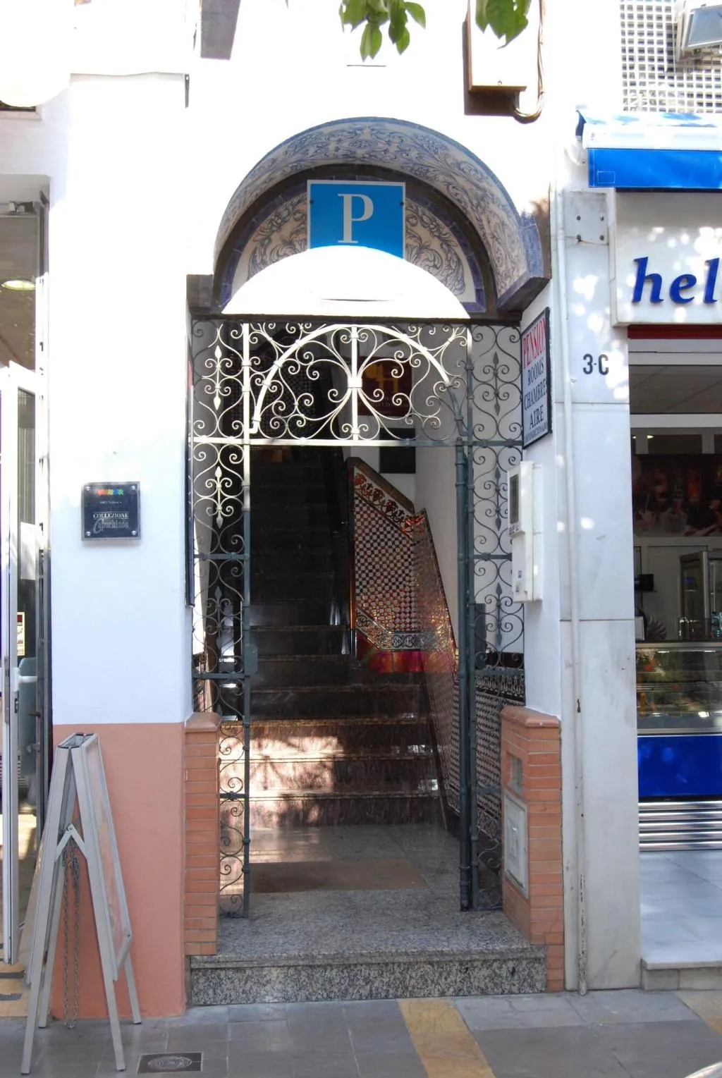 General view, Pensión dulces sueños, Seville