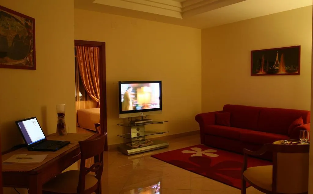 SUITE STANDARD Room, Ranch Palace Hotel, Naples