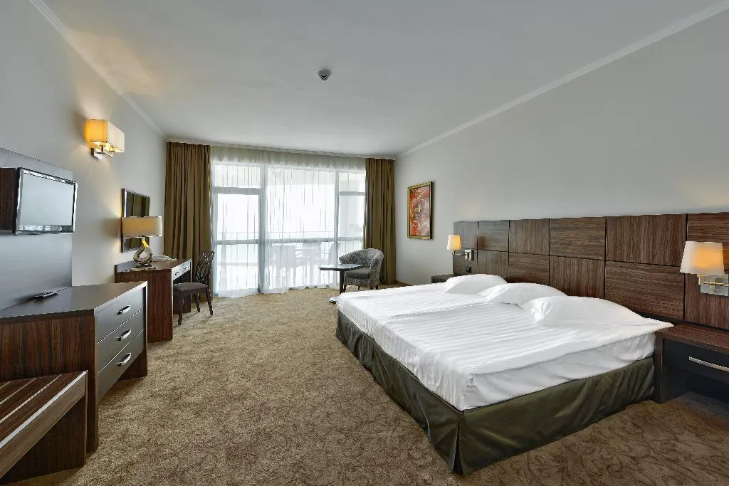 SUITE PARK VIEW Room, Marina Grand Beach Hotel, Varna