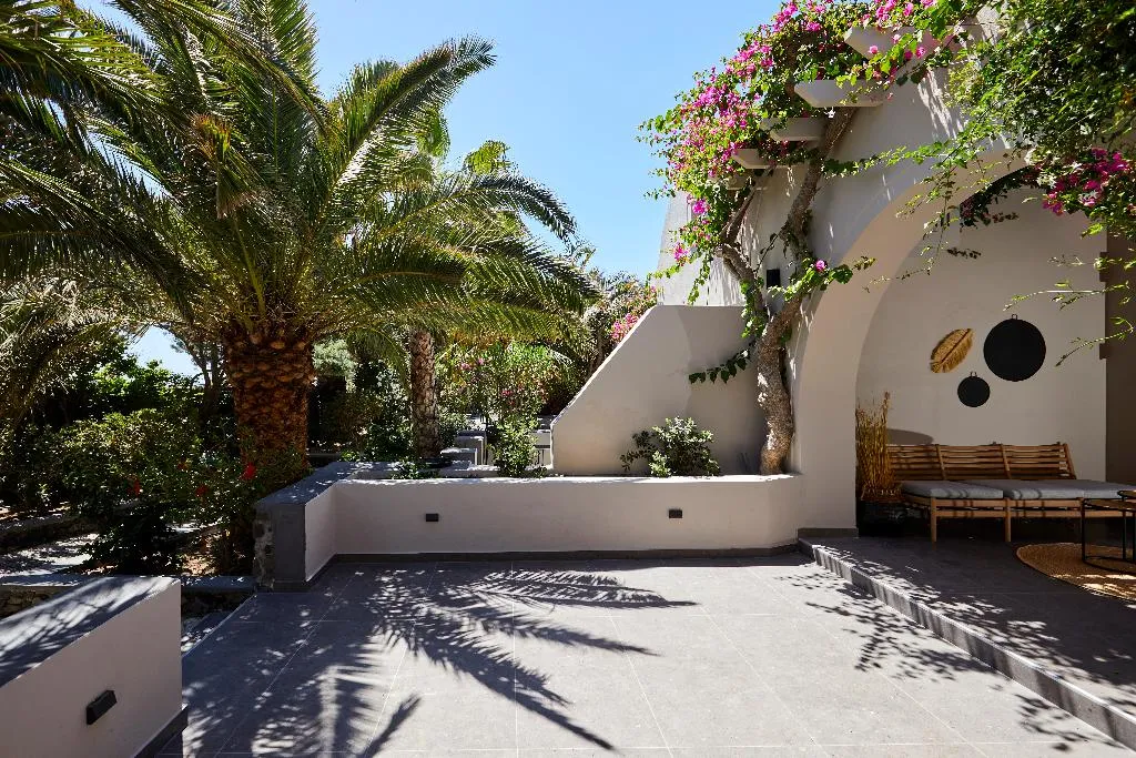 General view, Marillia Village, Santorini