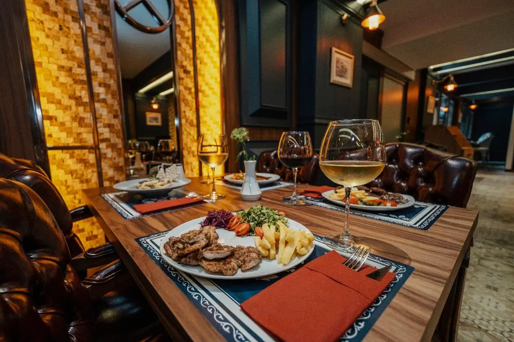 Restaurant, Castle Old Town Hotel, Antalya