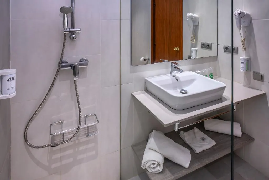 Double or Twin STANDARD Room, 4R Salou Park Resort I, Costa Dorada