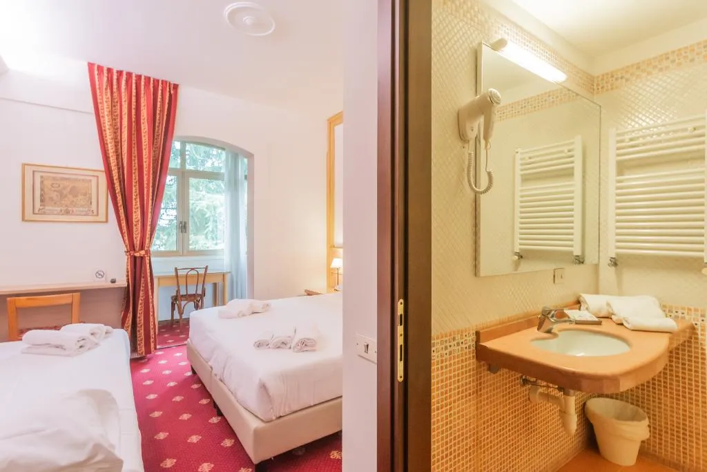 TRIPLE STANDARD Room, Polo, Milan