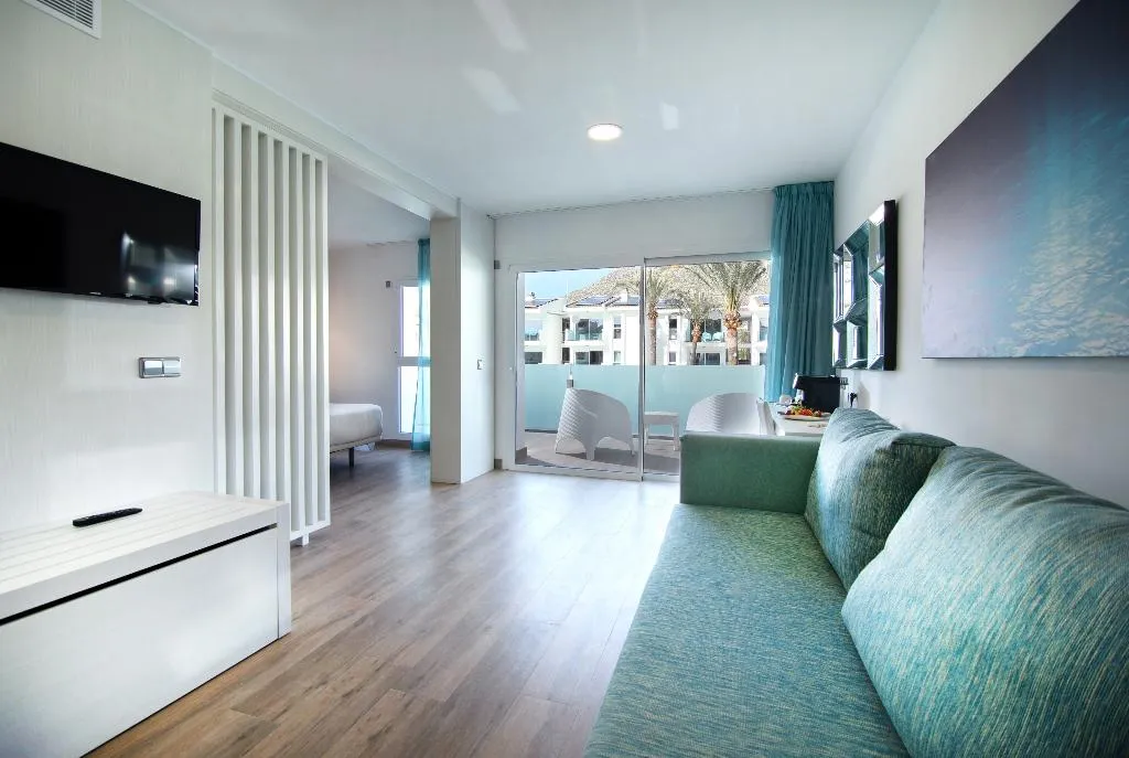 JUNIOR SUITE STANDARD Room, MarSenses Puerto Pollensa Hotel and Spa, Majorca