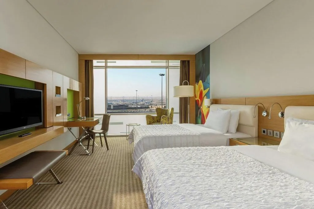 SINGLE CLUB Room, Le Meridien Cairo Airport, Cairo