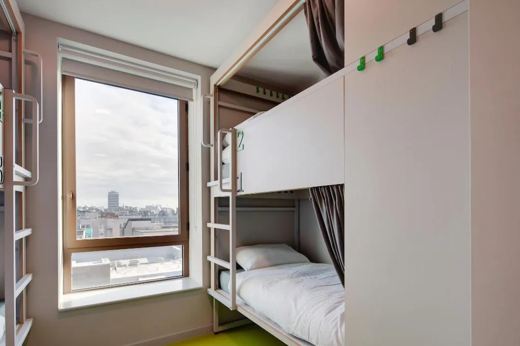 Room, Clink i Lár, Dublin