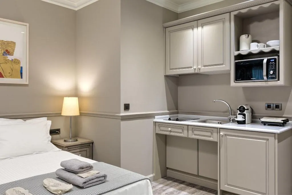 STUDIO KING SIZE BED Room, Estia Boutique Apartments, Athens