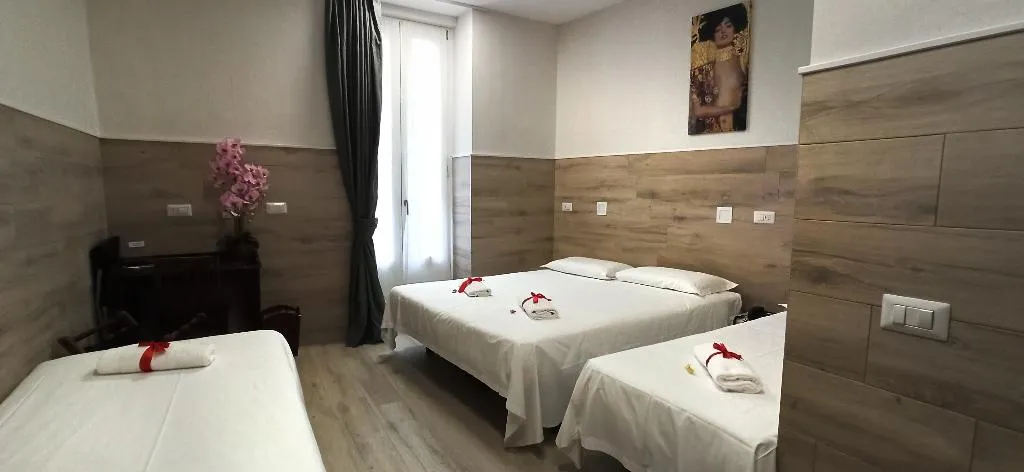 QUADRUPLE CLASSIC Room, Eurohotel, Milan