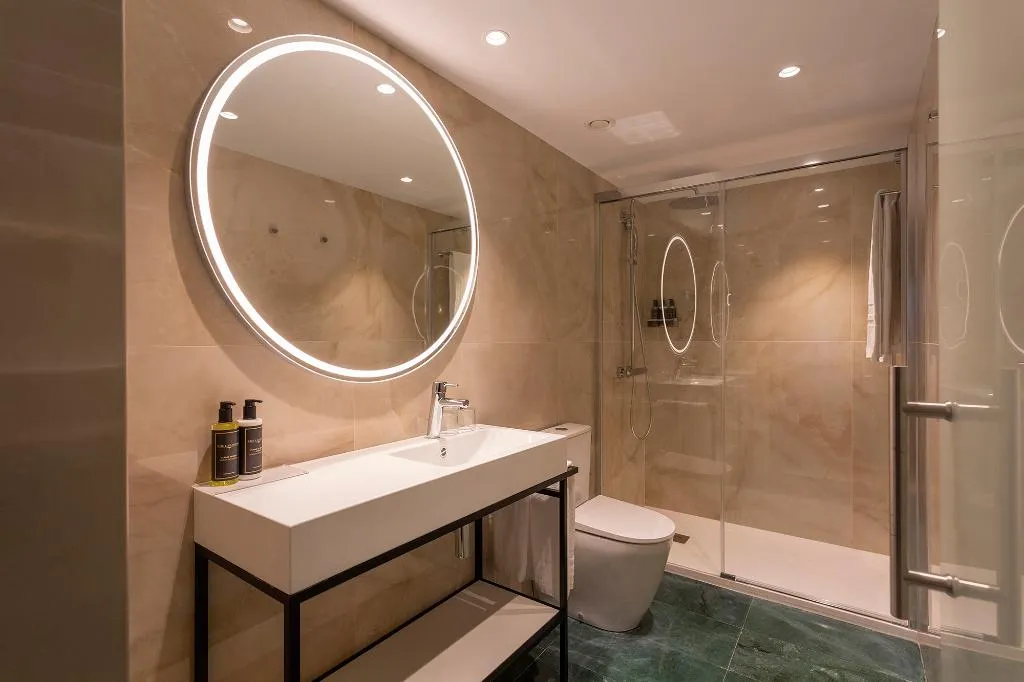 SINGLE STANDARD Room, Eurostars Cristal Palace, Barcelona