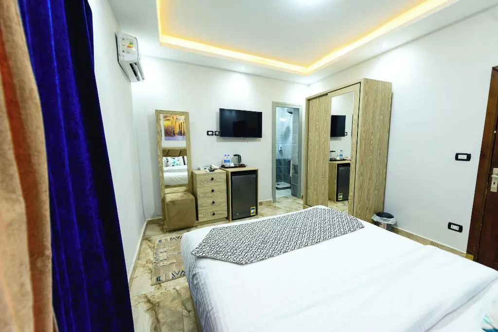 Room EXECUTIVE KING BED Room, Capital Of Pyramids Hotel, Cairo