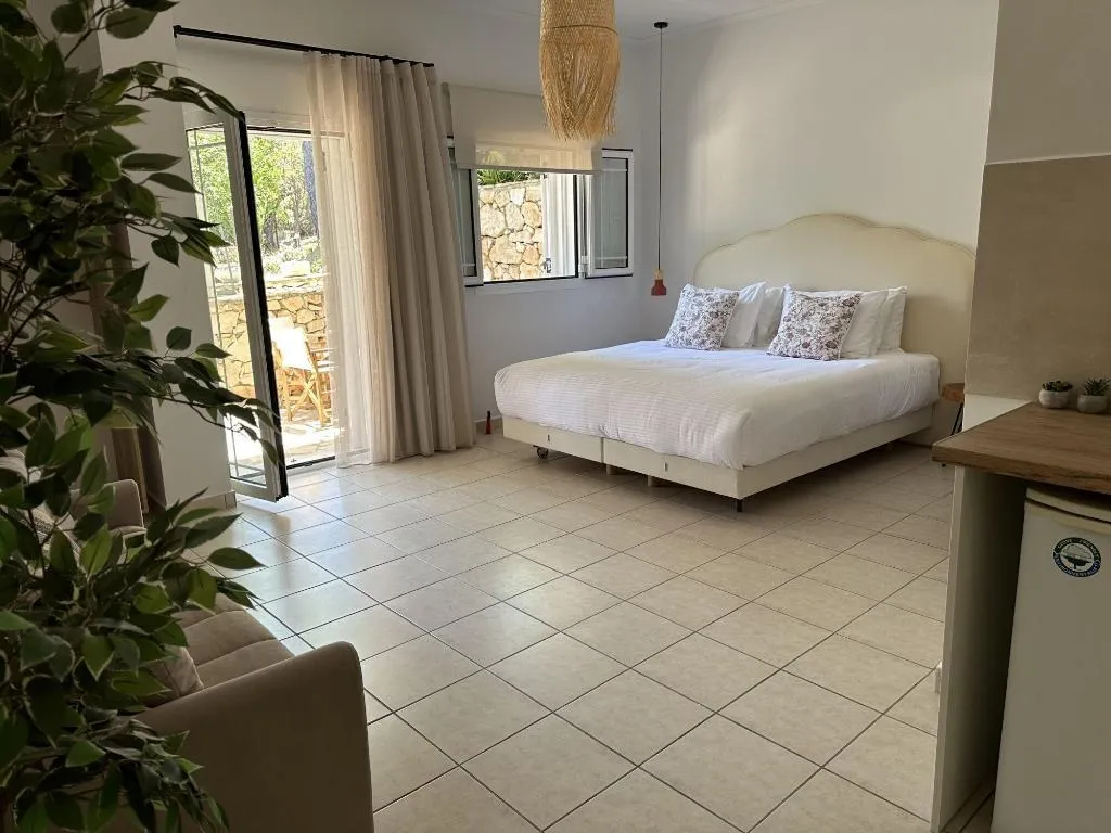 Room, Lithies Studios & Apartments, Zante