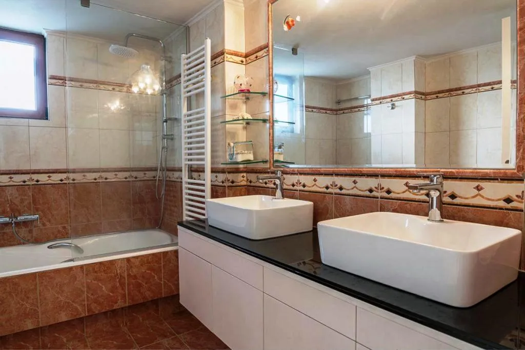 VILLA FOUR BEDROOMS WITH PRIVATE POOL Room, Villa Camellia, Crete