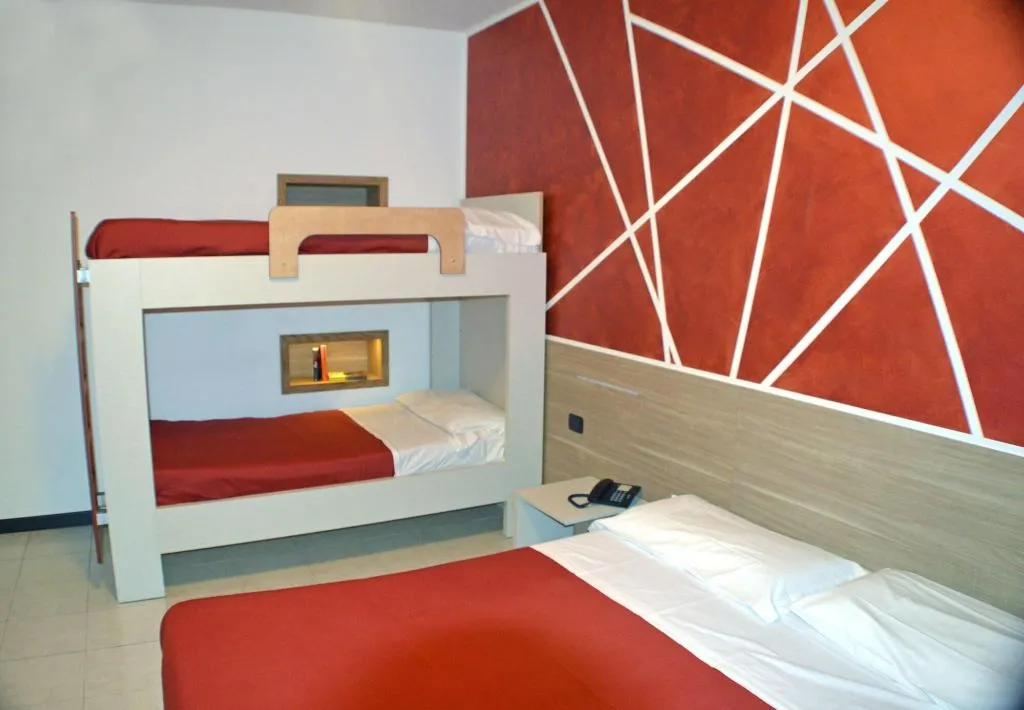 Room, Hotel Ristorante Sempione, Milan