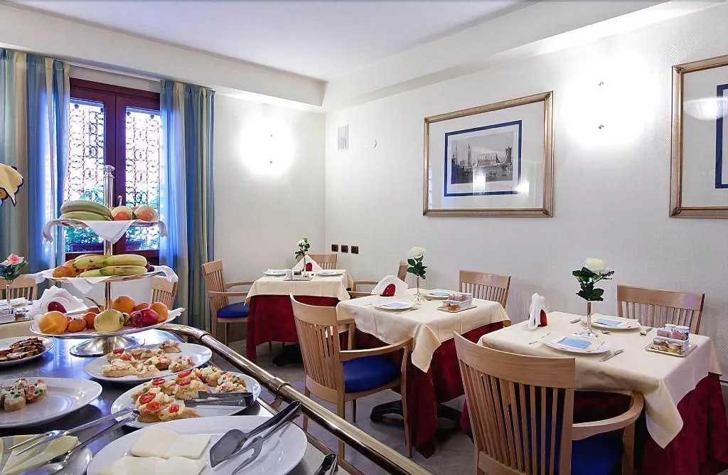 Restaurant, Foscari Palace, Venice
