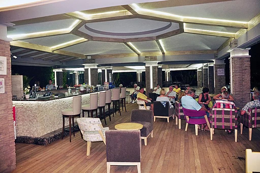 Bar, Mutlu Beach, Dalaman