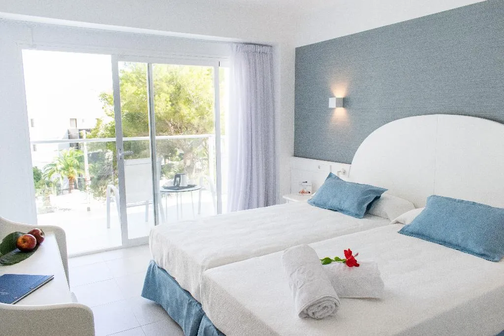 Double or Twin COMFORT Room, Reverence Life Hotel, Majorca
