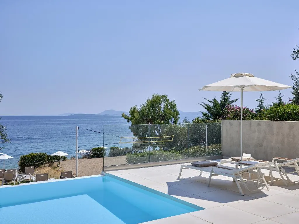 JUNIOR SUITE WITH PRIVATE POOL Room, Atlantica Nissaki Beach, Corfu