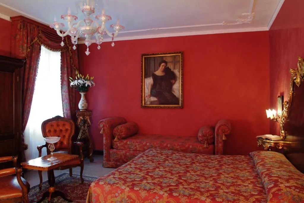 DOUBLE DELUXE CANAL VIEW Room, San Cassiano Residenza d'Epoca, Venice