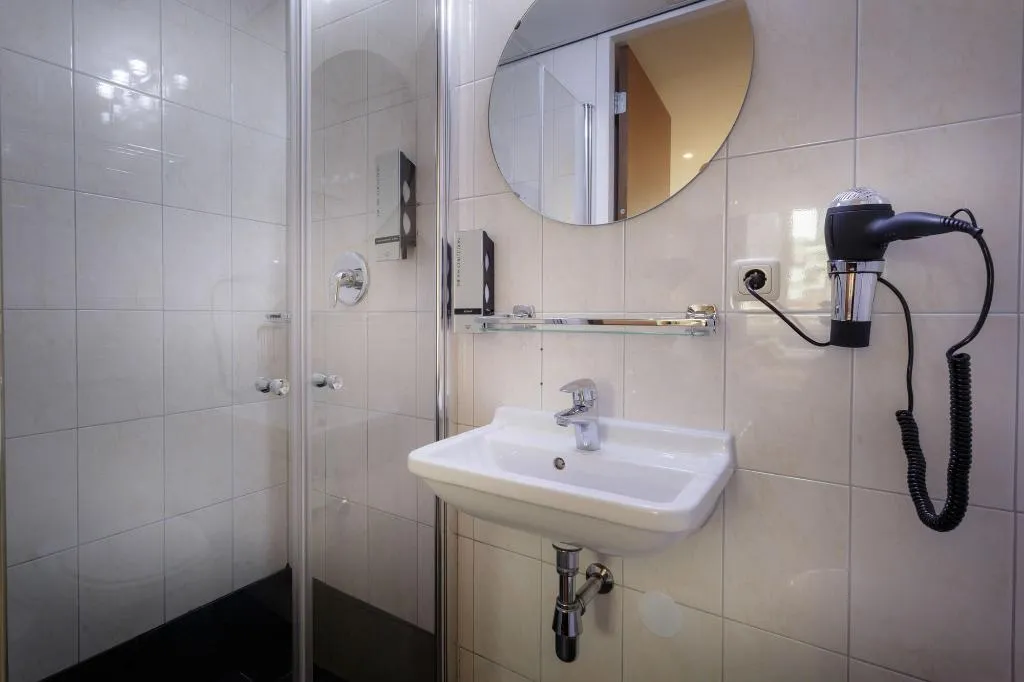 Room, Amsterdam Downtown Hotel, Amsterdam