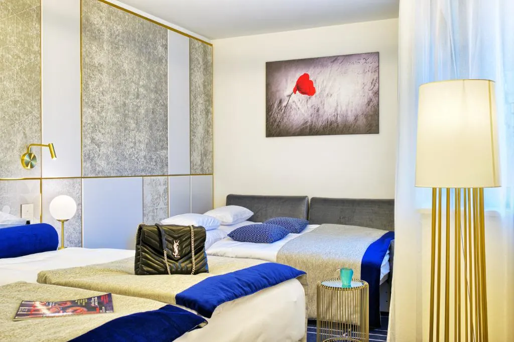 FAMILY ROOM DELUXE Room, Ferreus Modern Art Deco, Krakow