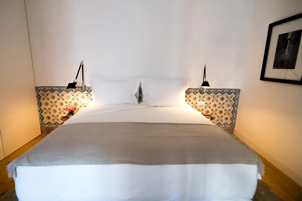 STUDIO STANDARD Room, Flora Chiado Apartments, Lisbon