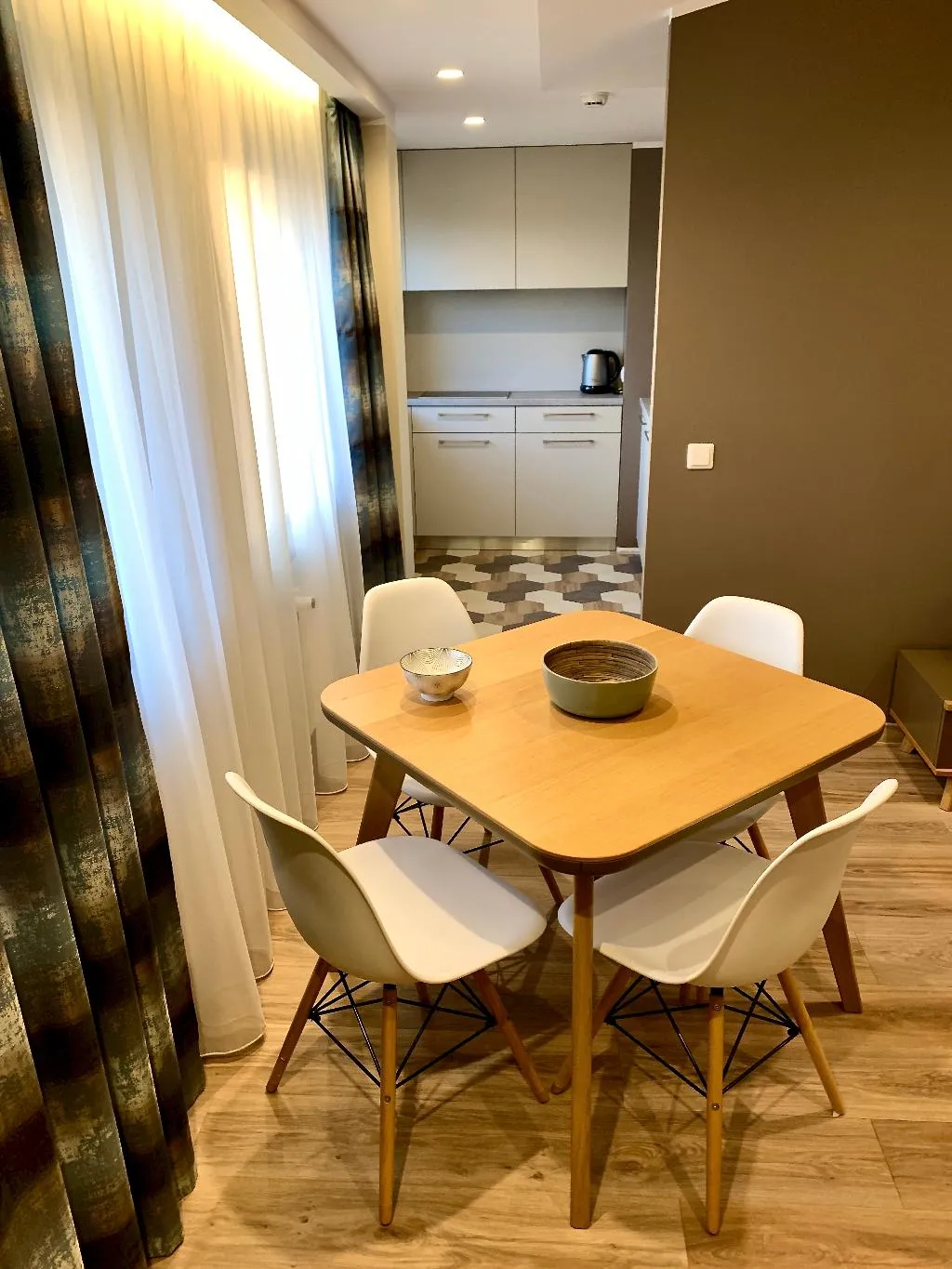 APARTMENT WITH BALCONY Room, Riga Lux Apartments - Ernesta, Riga