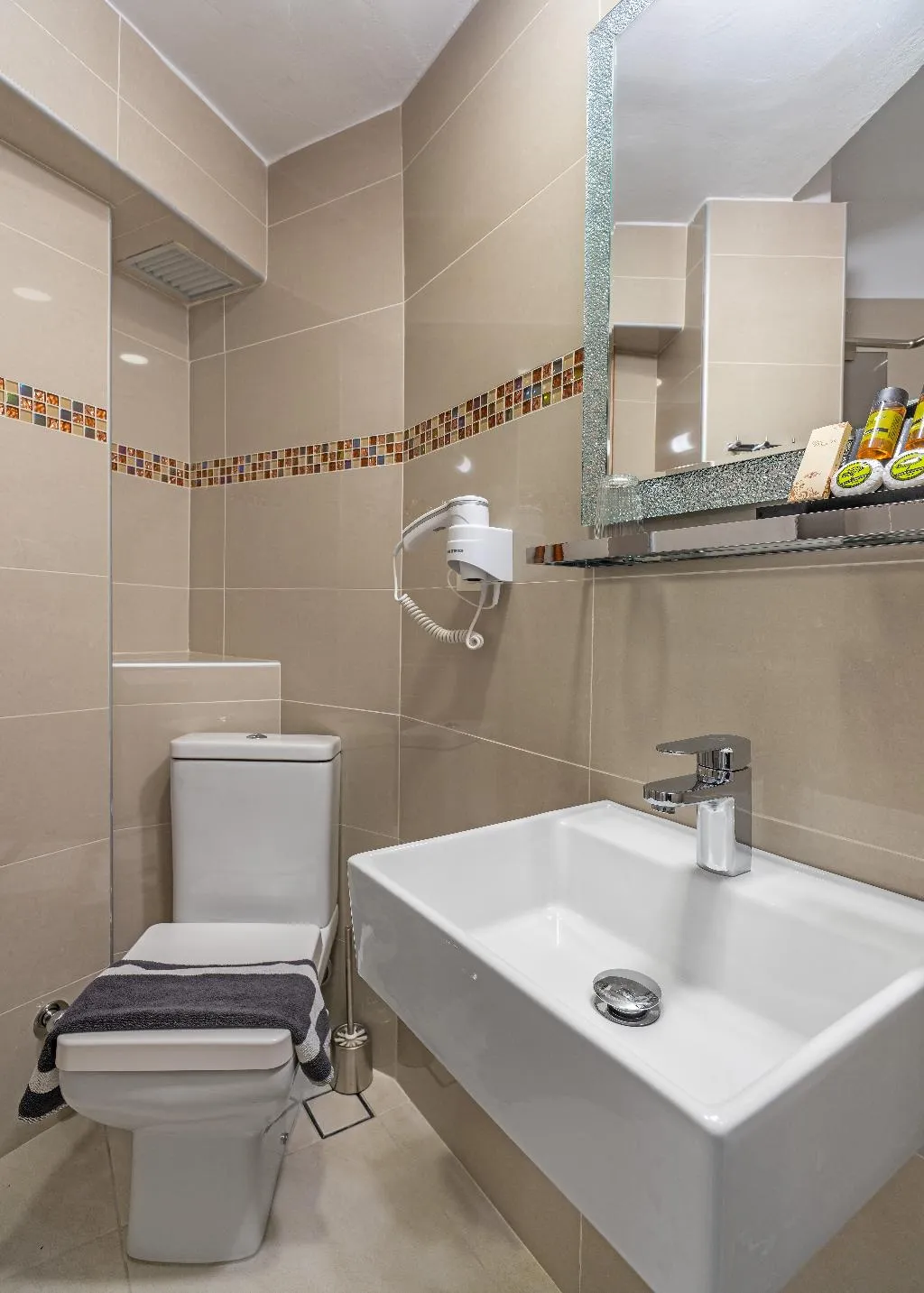 SINGLE STANDARD Room, Attalos Hotel, Athens