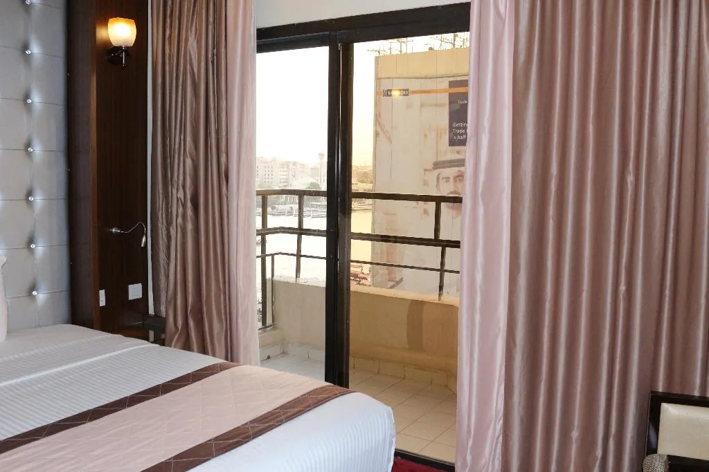 SINGLE DELUXE SEA FRONT Room, Al Khaleej Grand, Dubai