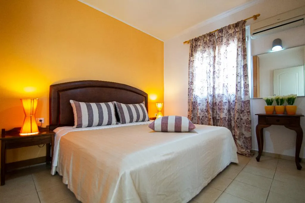 APARTMENT DELUXE TWO BEDROOM Room, Villa Mare Monte, Crete