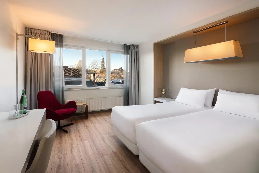 Double or Twin WITH VIEWS Room, NH Groningen, Amsterdam