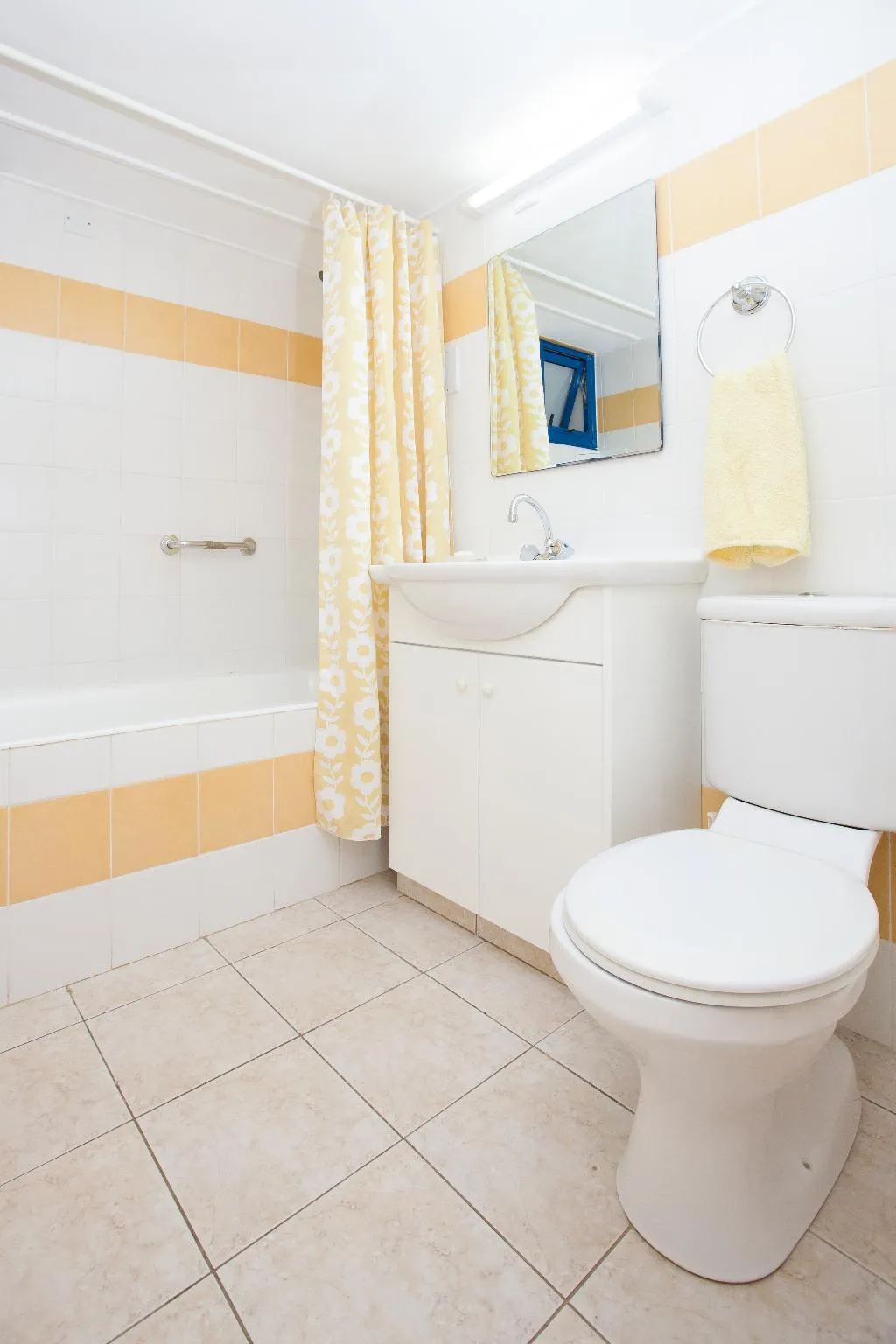 APARTMENT TWO BEDROOMS Room, Flouressia Gardens, Cyprus