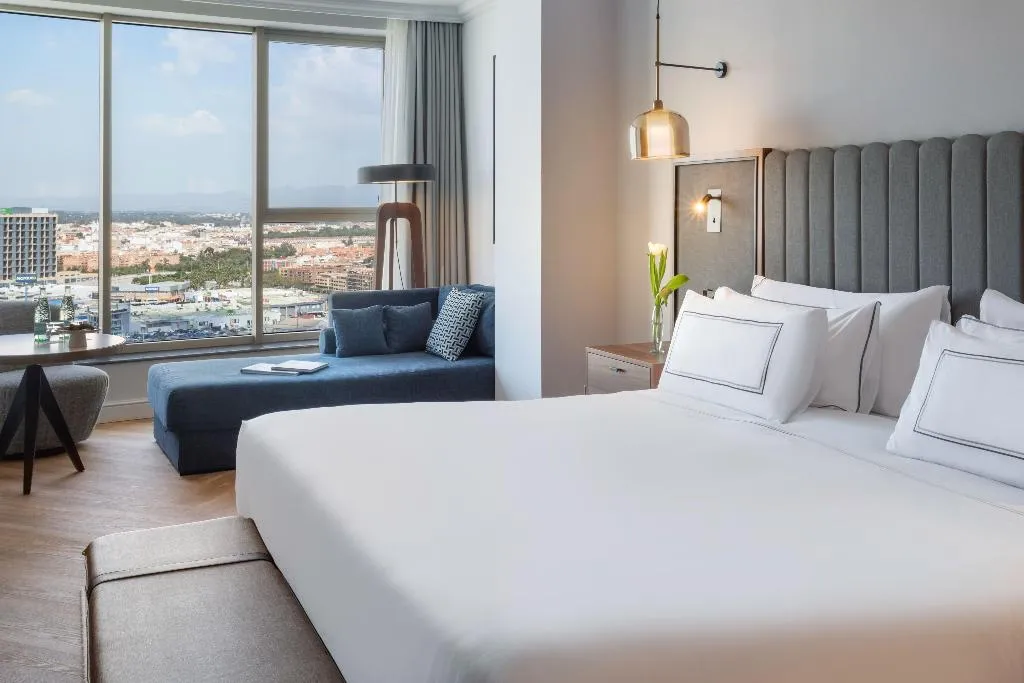 Double or Twin WITH VIEWS Room, Melia Valencia, Valencia