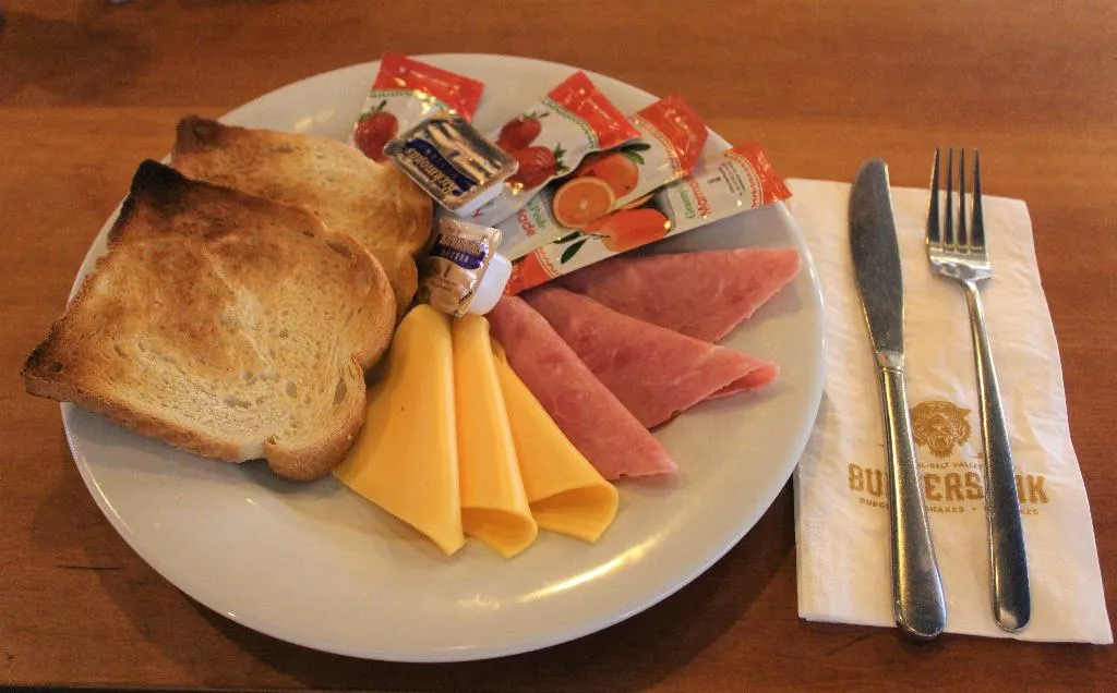 Restaurant, The St George Park Hotel, Malta