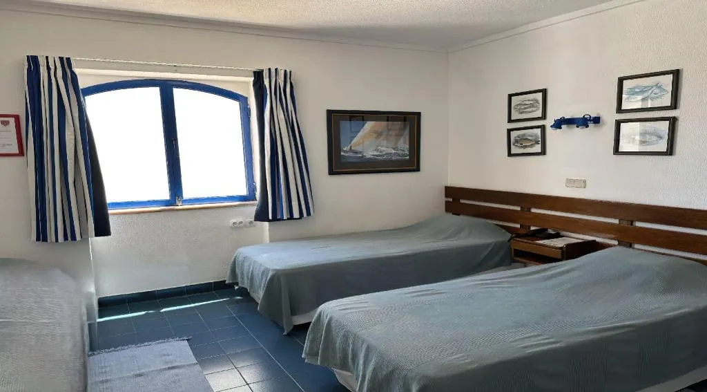 TRIPLE CLASSIC Room, Hotel Da Gale, Algarve
